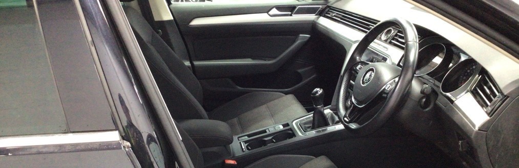 Volkswagen Passat 1.6 Tdi Se Business 1 Owner Nav Ulez Black #3
