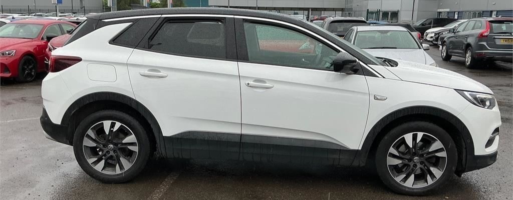 Vauxhall Grandland X 1.2 Turbo Sri Nav Carplay Dab Ulez Bl White