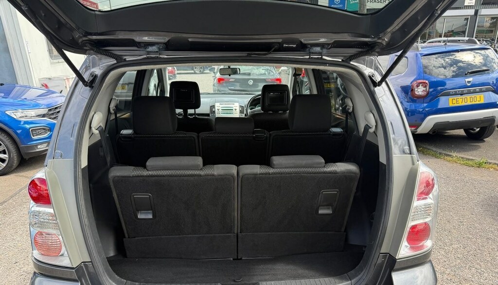 Toyota Verso 1.6 Vvti Le 7 Seats Ulez 12 Months Mot Grey #6