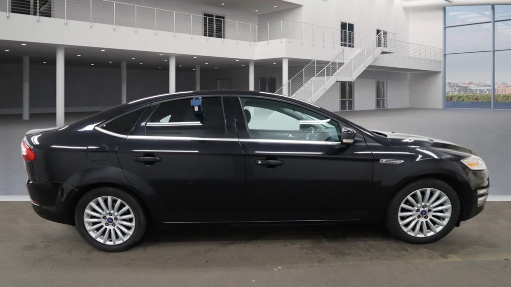 Ford Mondeo 1.6 Tdci Eco Zetec Business Edition 11 Serv Black #6