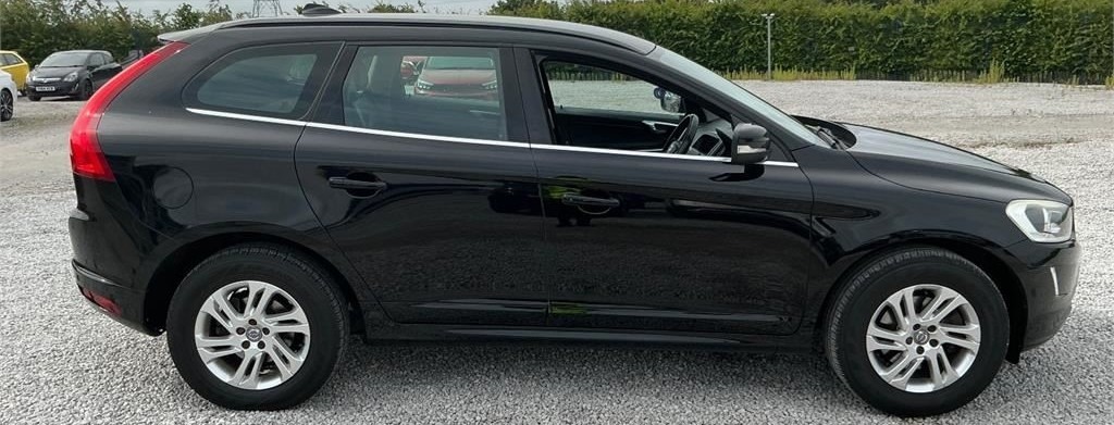 Volvo XC60 D4 190 Se Nav Leather 35 Tax 9 Services Black #5