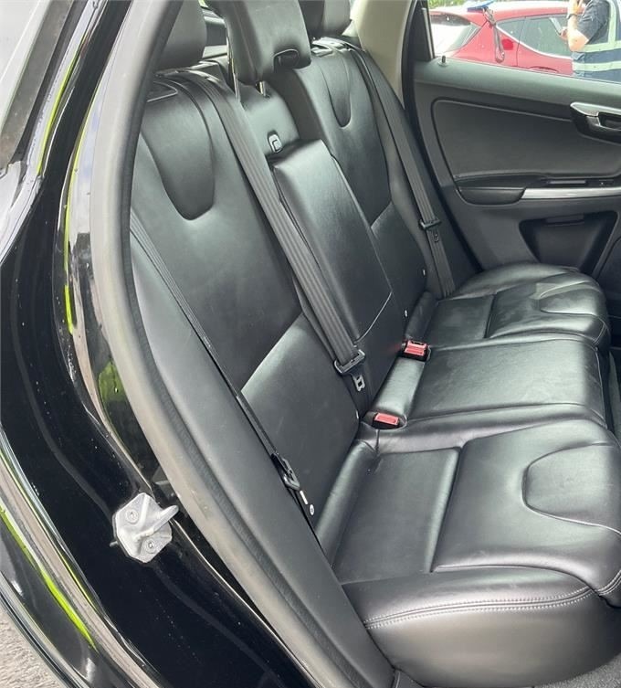 Volvo XC60 Suv Grey #11