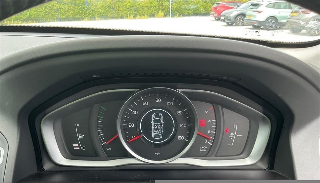 Volvo XC60 Suv Grey #10
