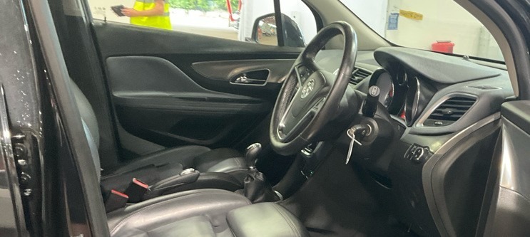 Vauxhall Mokka 1.6I Exclusiv Black #9