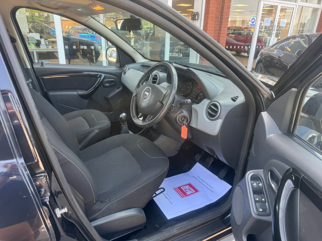 Dacia Duster Ambiance White #13
