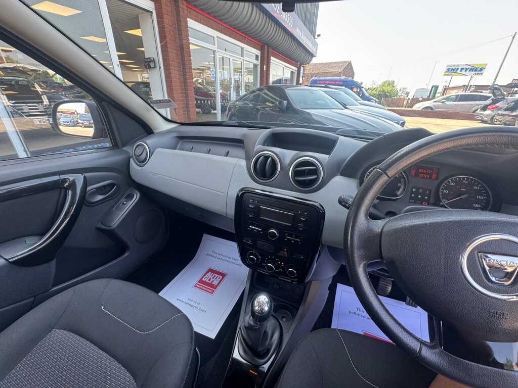 Dacia Duster Ambiance White #21