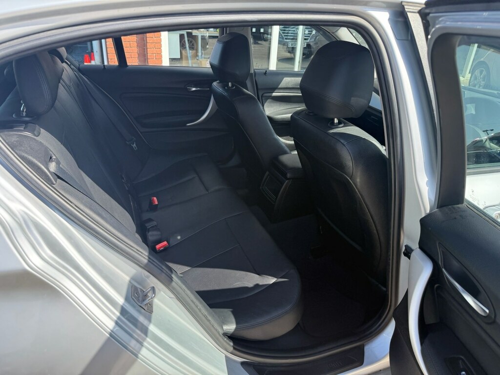 BMW 1 Series Hatchback Silver #16