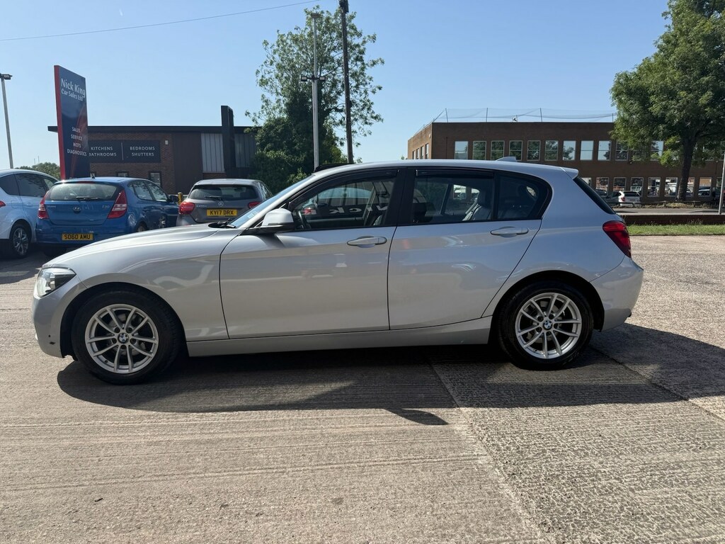 BMW 1 Series Hatchback Silver #7