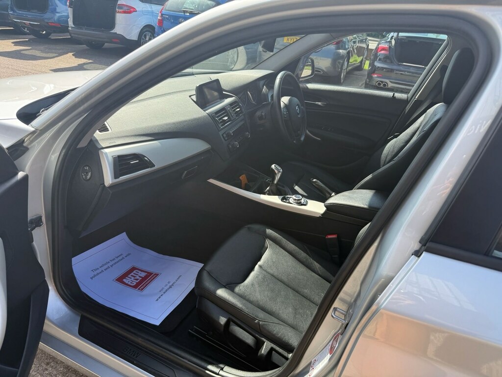 BMW 1 Series Hatchback Silver #15