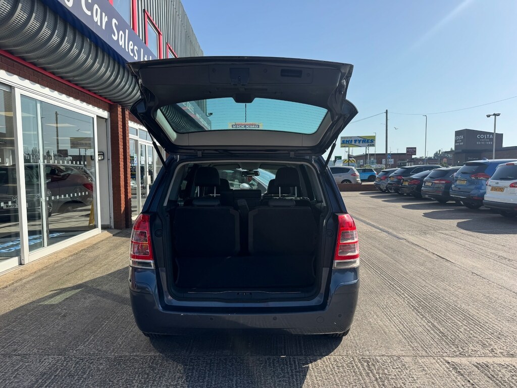 Vauxhall Zafira 1.9 Cdti Active Plus Red #9