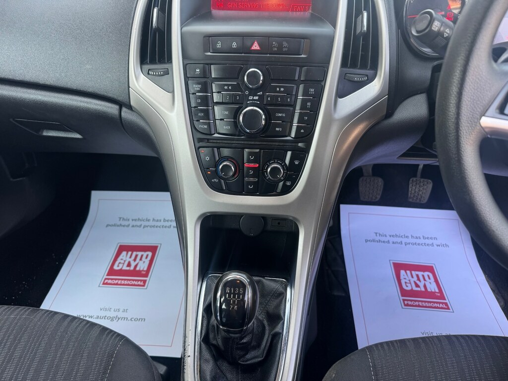Vauxhall Astra Hatchback Silver #21