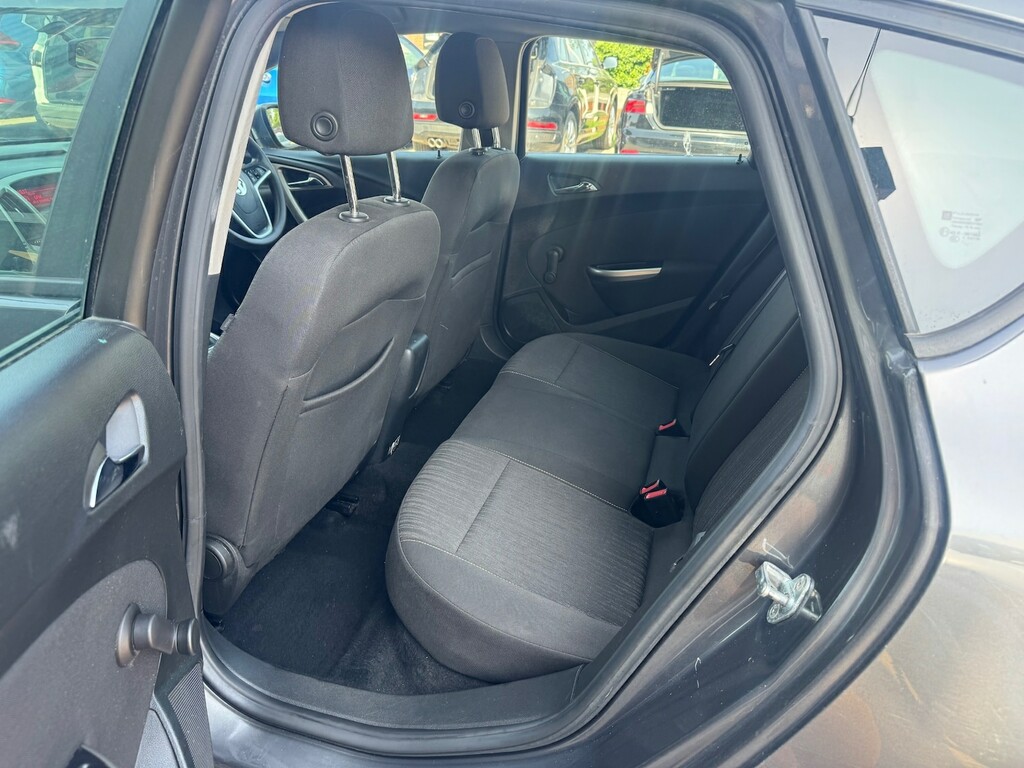 Vauxhall Astra Hatchback Silver #17
