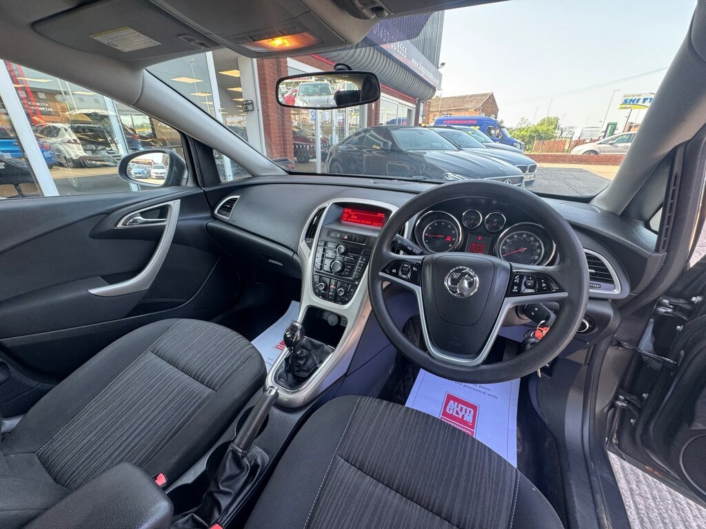 Vauxhall Astra 1.6I 16V Excite Ulez Drive Away Today Grey #3