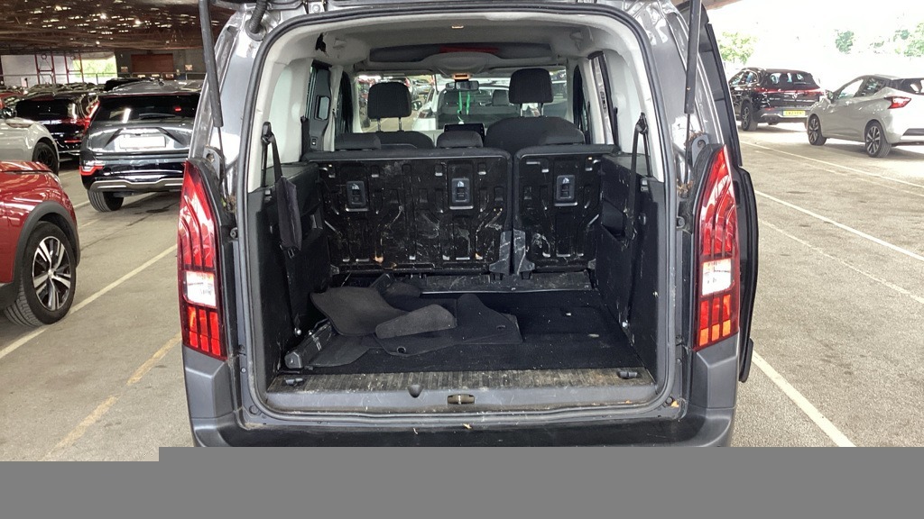 Peugeot Rifter Mpv Blue #9
