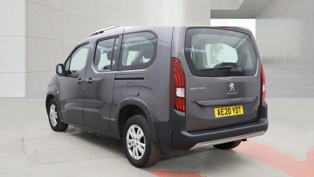 Peugeot Rifter 1.5 Bluehdi 130 Allure 7 Seats Eat8 Grey #3