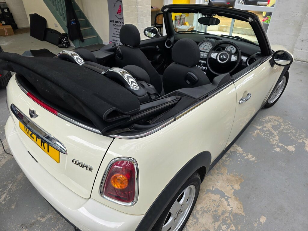 Mini Convertible 1.6 Cooper Yellow #9