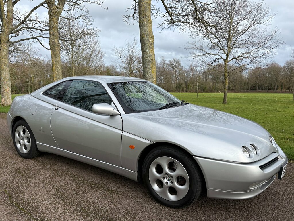 Alfa Romeo GTV 2.0 T.spark 16V Turismo Coupe 2 Silver