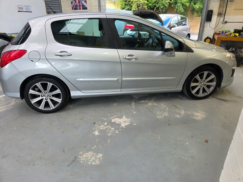 Peugeot 308 1.6 Vti Active Hatchback Euro 5 Silver #4