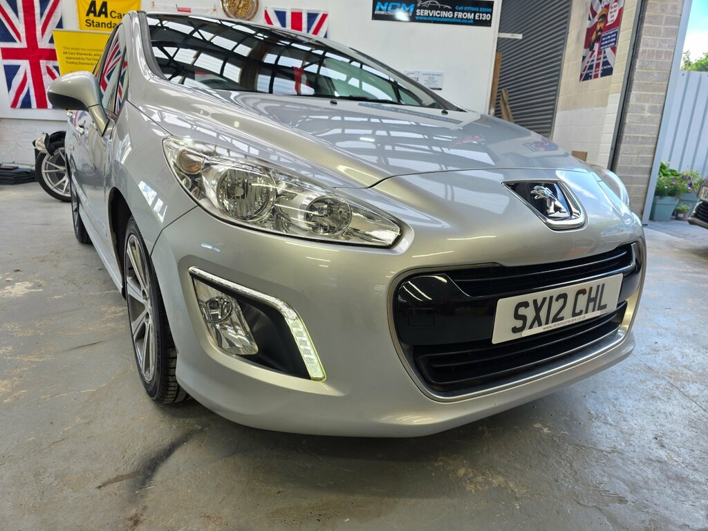 Peugeot 308 Hatchback Hdi Access 2012 Silver #7