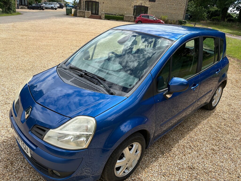 Renault Grand Modus Dynamique Purple #19
