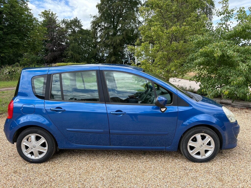 Renault Grand Modus Dynamique Purple #12