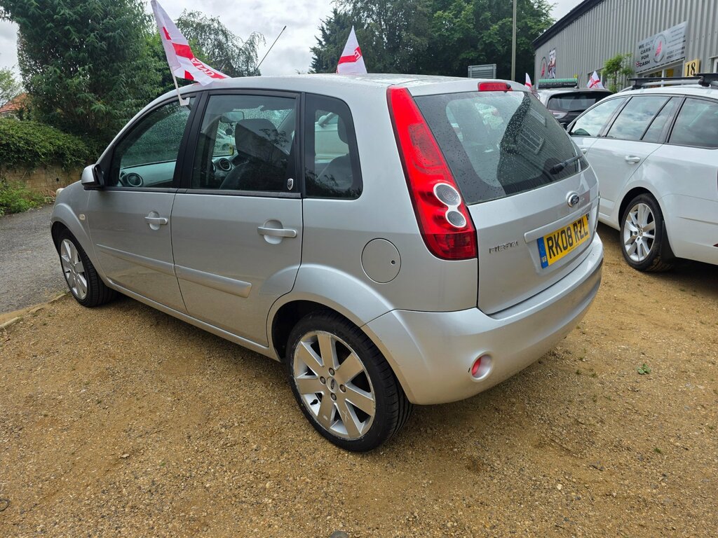 Ford Fiesta 1.25 Style Black #7