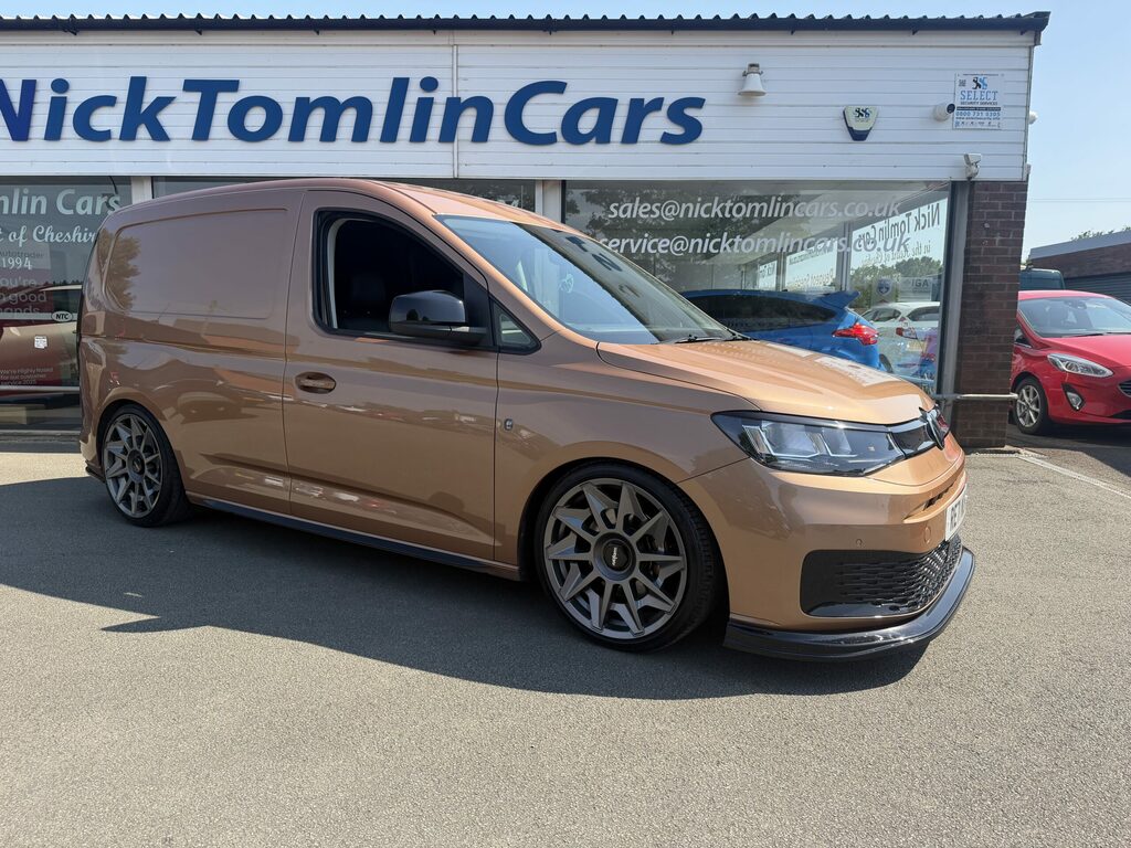 Volkswagen Caddy Diesel Brown #4
