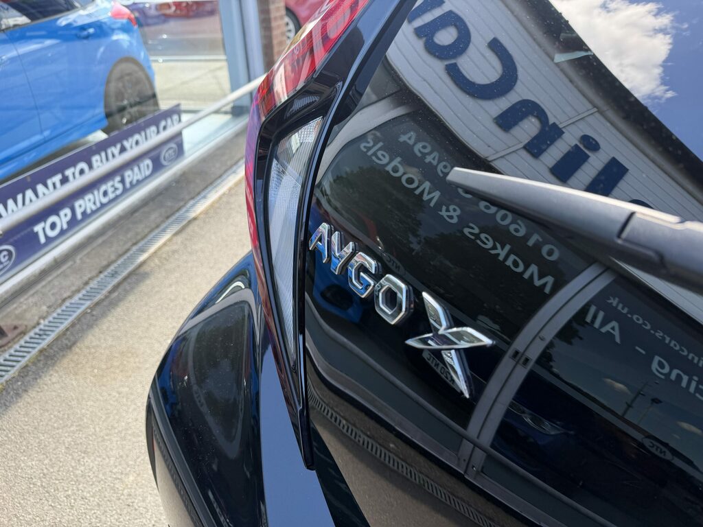 Toyota Aygo X Edge Parking Pack Blue #9