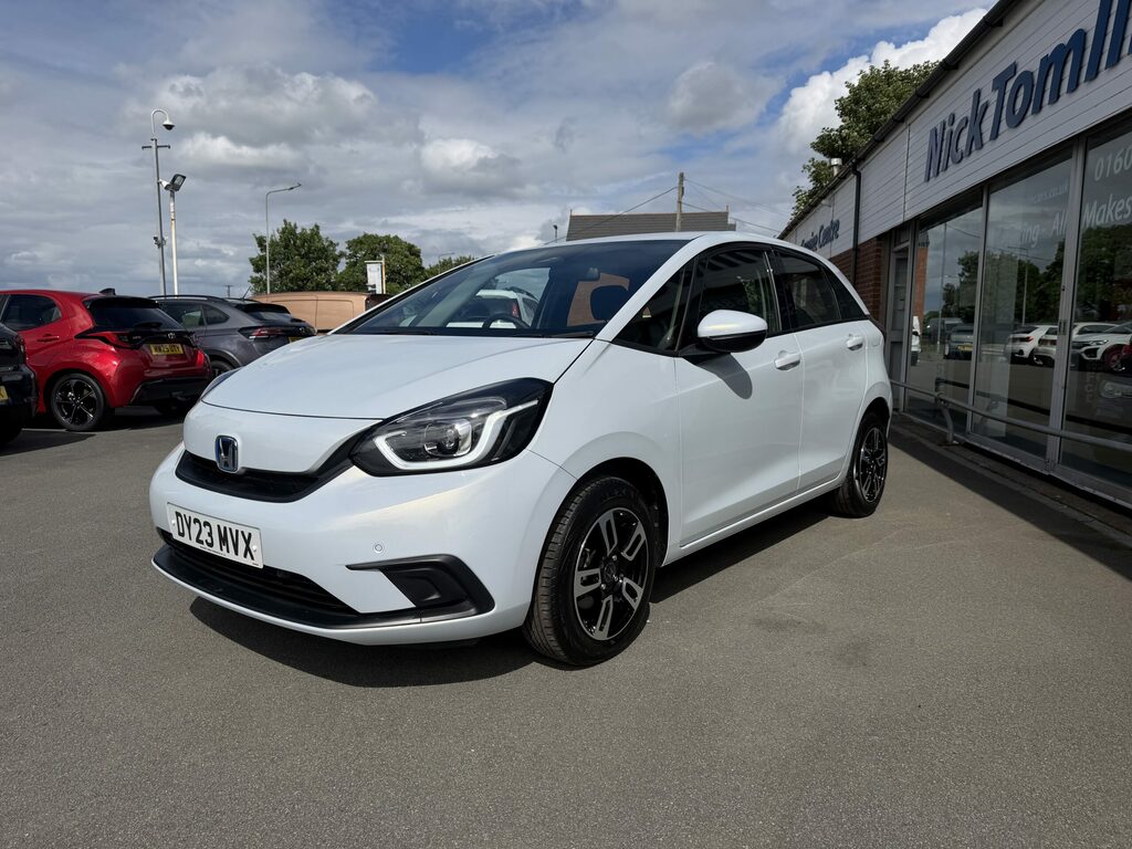 Honda Jazz Petrol White #3