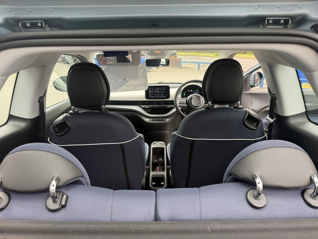 Fiat 500E 42Kwh La Prima Grey #27