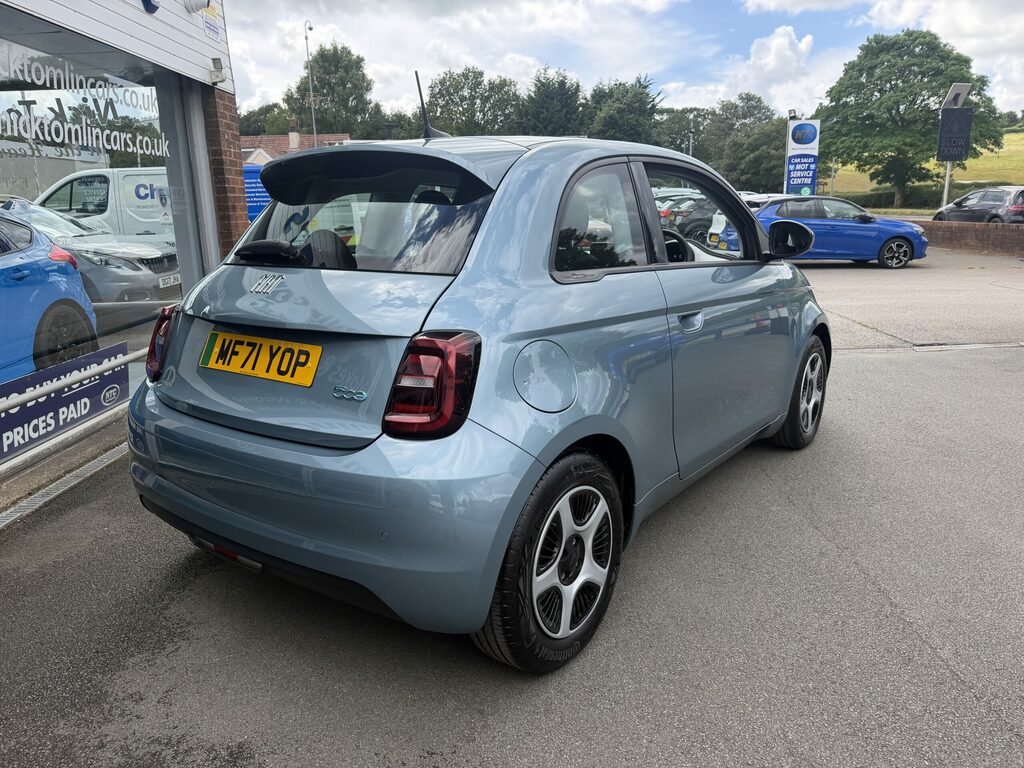 Fiat 500E 42Kwh La Prima Grey #9