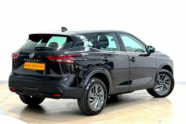 Nissan Qashqai 1.3 Dig-t Mhev Acenta Premium Suv Hybri YF72KHA Black #6