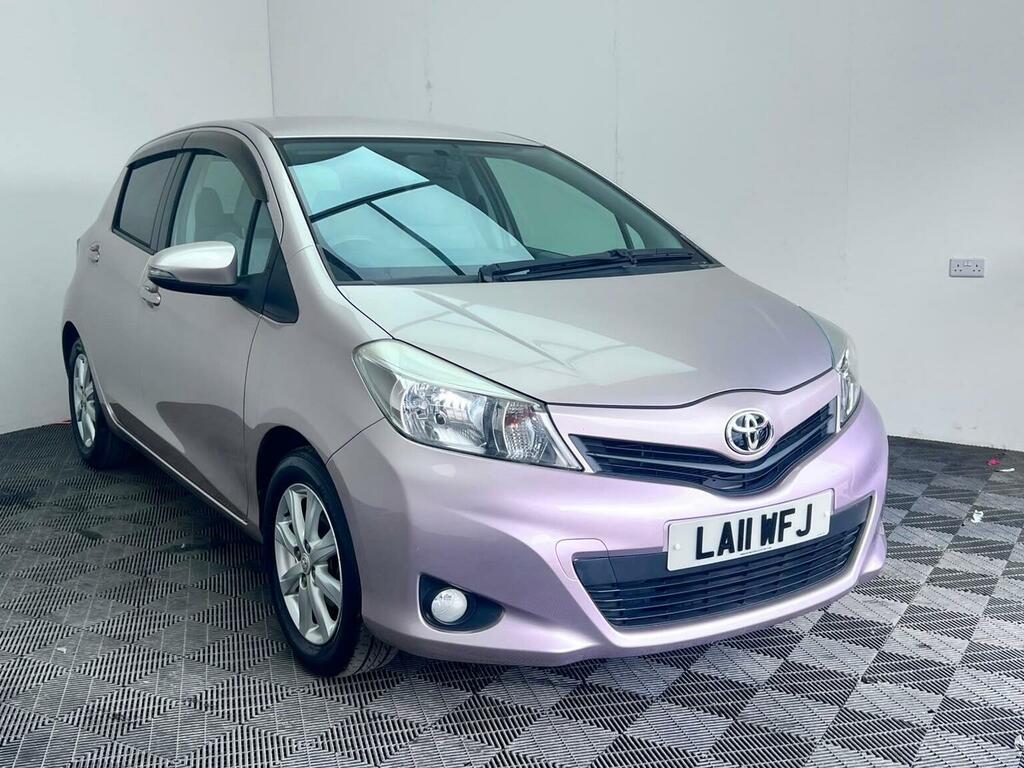 Toyota Yaris 1.33 Dual Vvt-i Tr Multidrive S Euro 5 Pink