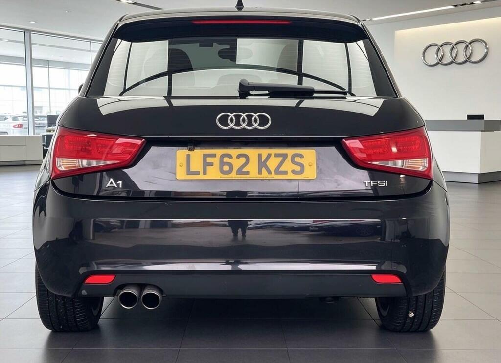 Audi A1 1.4 Tfsi S Line Sportback S Tronic Euro 5 Black #4