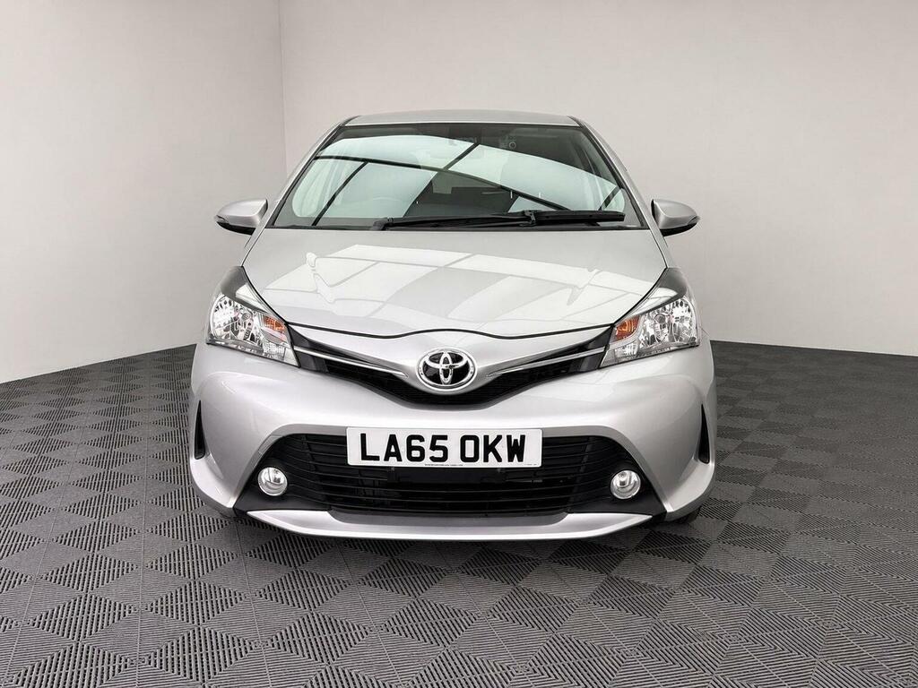 Toyota Yaris 1.33 Dual Vvt-i Icon Multidrive S Euro 6 Silver #2