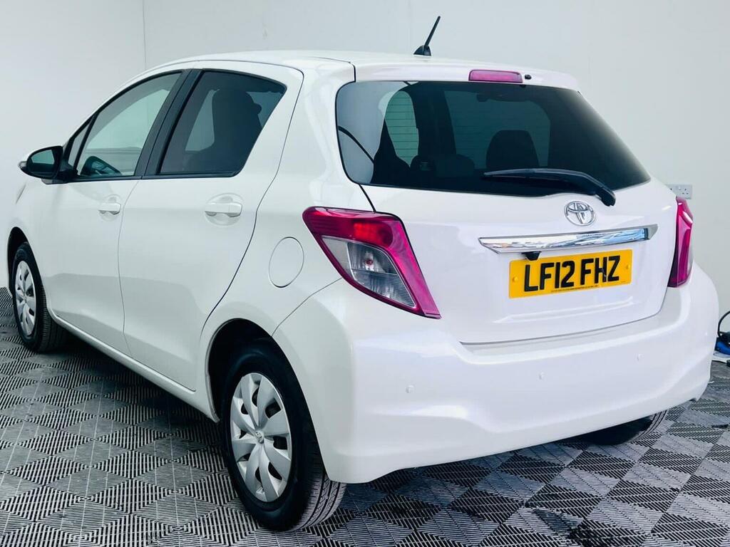 Toyota Yaris 1.33 Dual Vvt-i Tr Multidrive S Euro 5 White #4