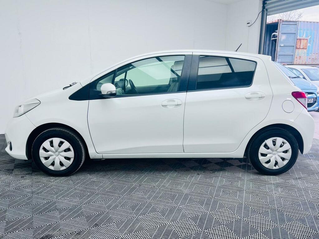 Toyota Yaris 1.33 Dual Vvt-i Tr Multidrive S Euro 5 White #5
