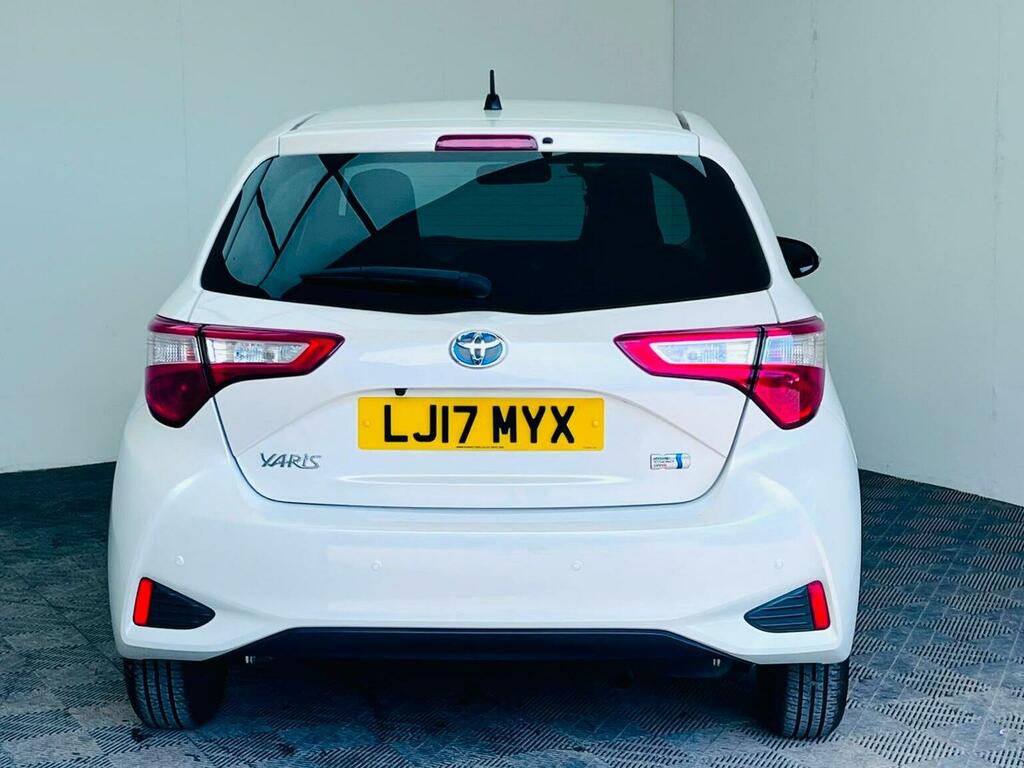 Toyota Yaris 1.5 Vvt-h Icon Tech E-cvt Euro 6 Ss White #6