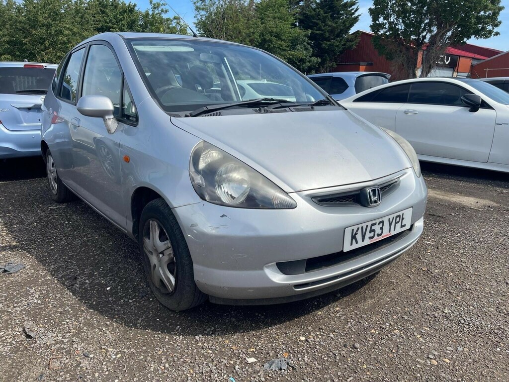 Honda Jazz 1.4 I-dsi Se Cvt-7 Silver