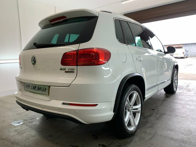 Volkswagen Tiguan 2.0 Tdi Bluemotion Tech White #3