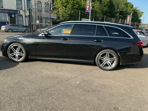 Mercedes-Benz E Class 2.0 E 220 Black #5