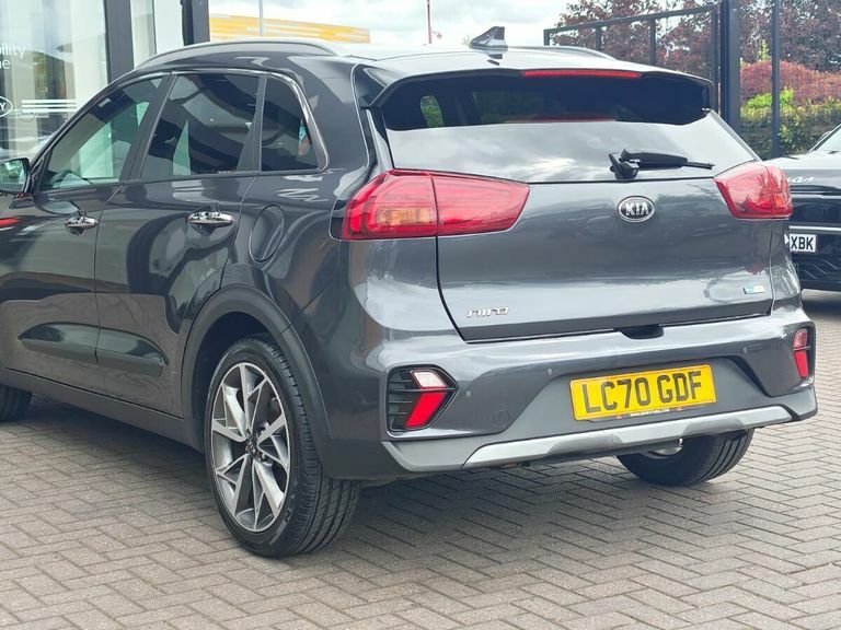 Kia Niro 2 White #7
