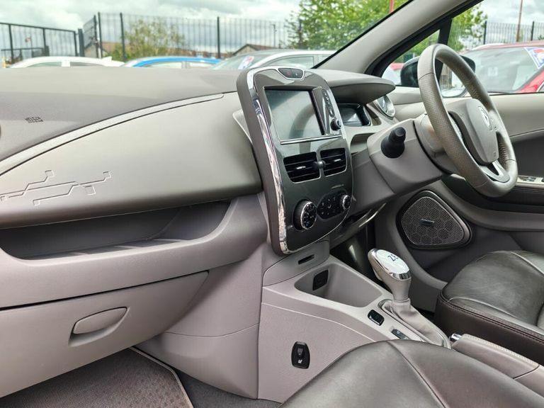 Renault Zoe 41Kwh Dynamique Nav Hatchback White #18