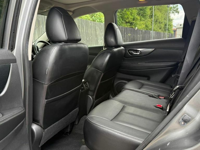 Nissan X-Trail X-trail N-tec Dci Black #28