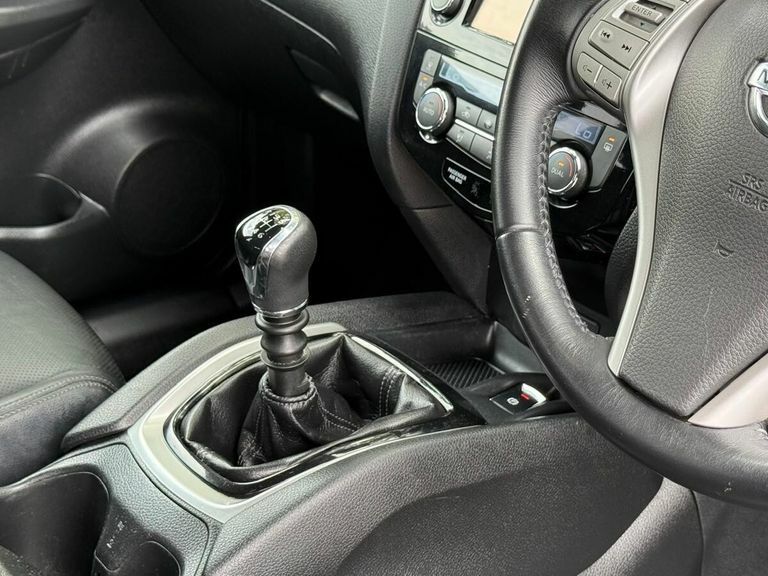 Nissan X-Trail X-trail N-tec Dci Black #21