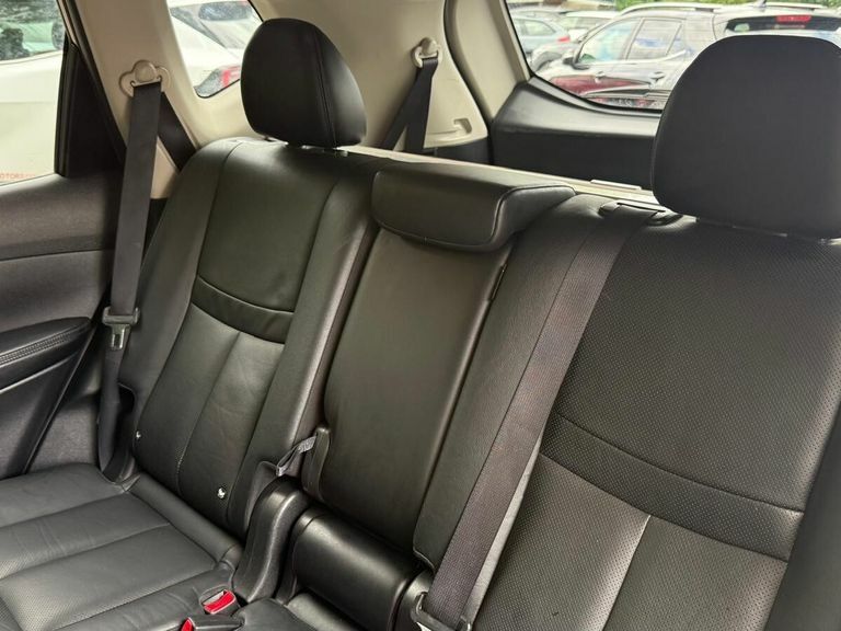 Nissan X-Trail X-trail N-tec Dci Black #29