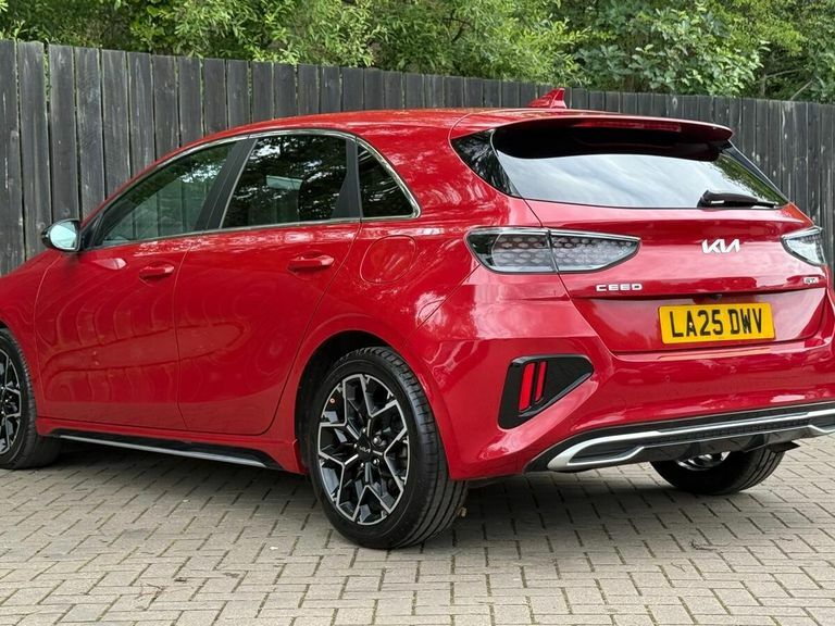 Kia Ceed 1.5T Gdi Isg 138 Gt-line Dct Red #6