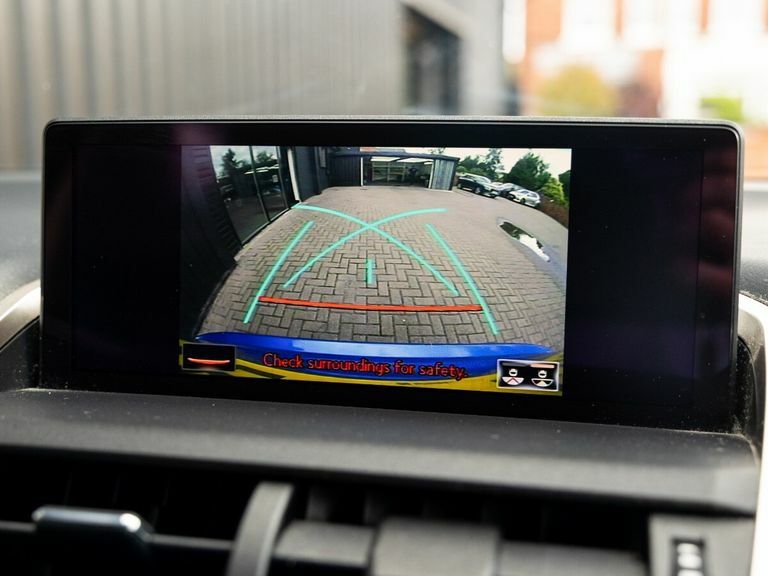 Lexus NX 300H 2.5 Luxury With Lexus Navigation Silver #27