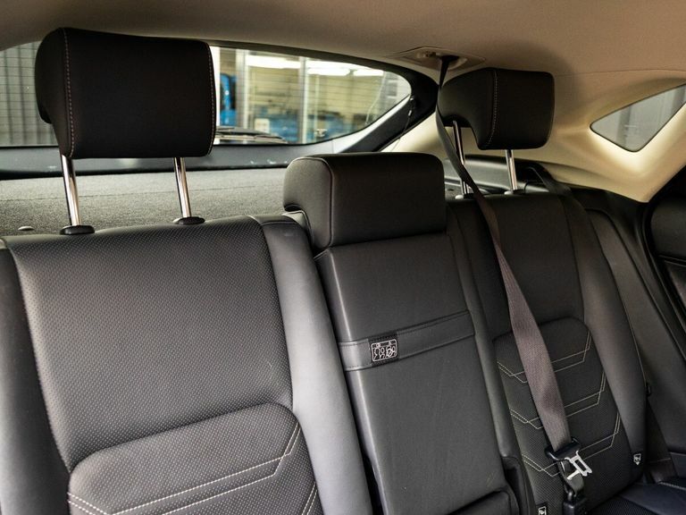 Lexus NX 300H 2.5 Luxury With Lexus Navigation Silver #18
