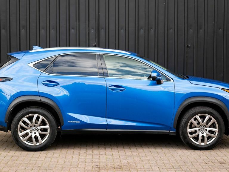 Lexus NX 300H 2.5 Luxury With Lexus Navigation Silver #13